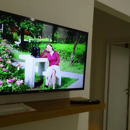 Your House Διαμέρισμα